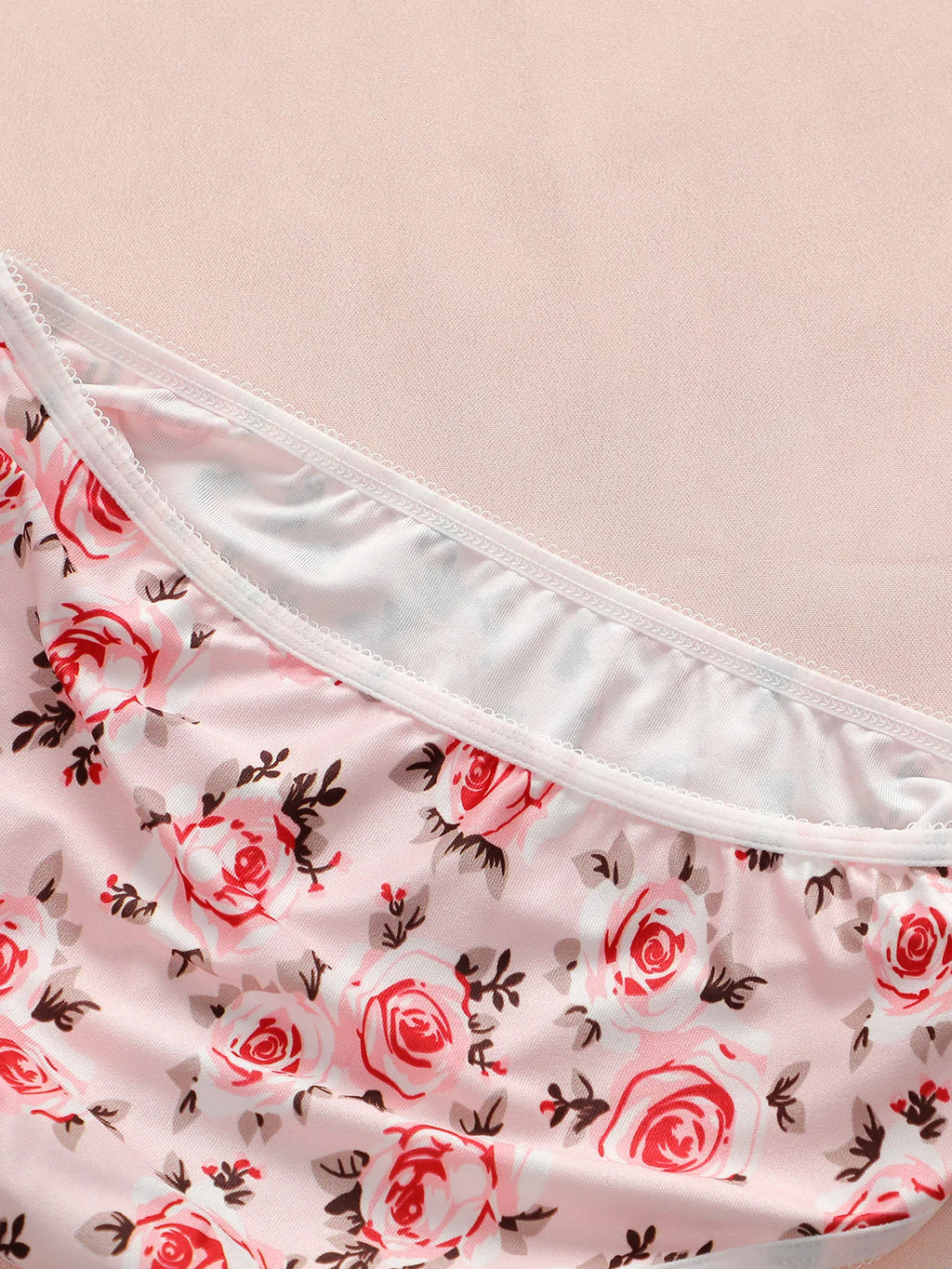 Women's sexy embroidered floral underwear with low waist and seamless breathability easy to wash and dry comfortable inside C896